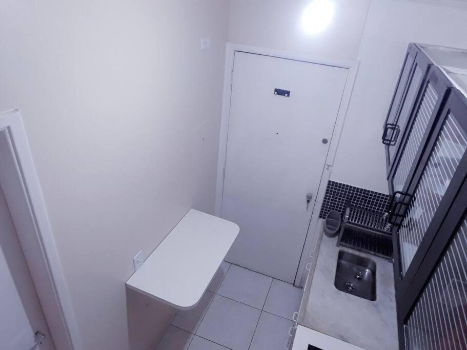 44 Simples Funcional Av Paulista X Metro Brigadeiro Promatre Wifi 300 Apartment São Paulo Luaran gambar